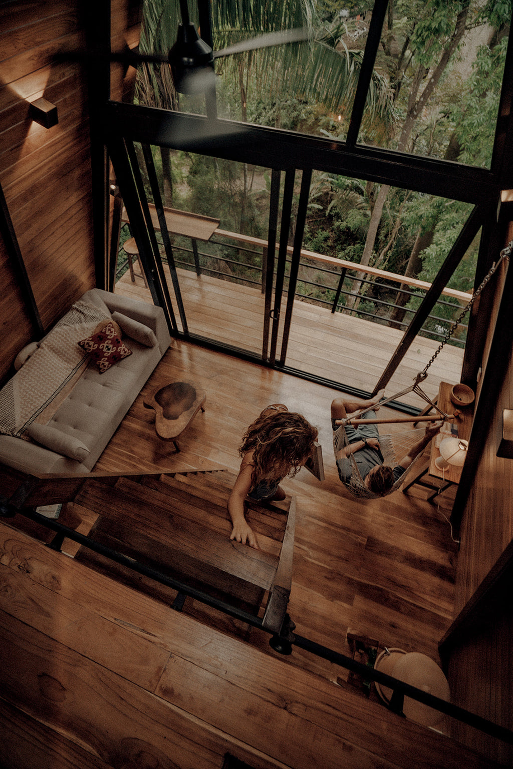 re:center | Fuego - Shared Casa - King