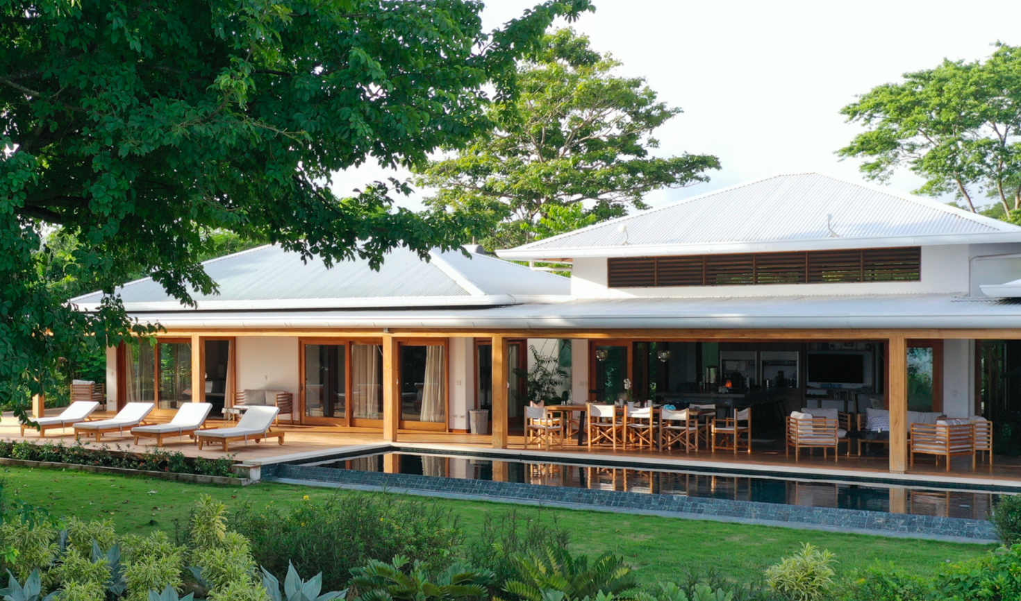 Villa Lucila | Shared Room - Twin