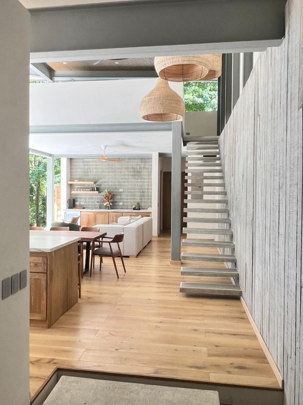 re:center | The Villa - Shared