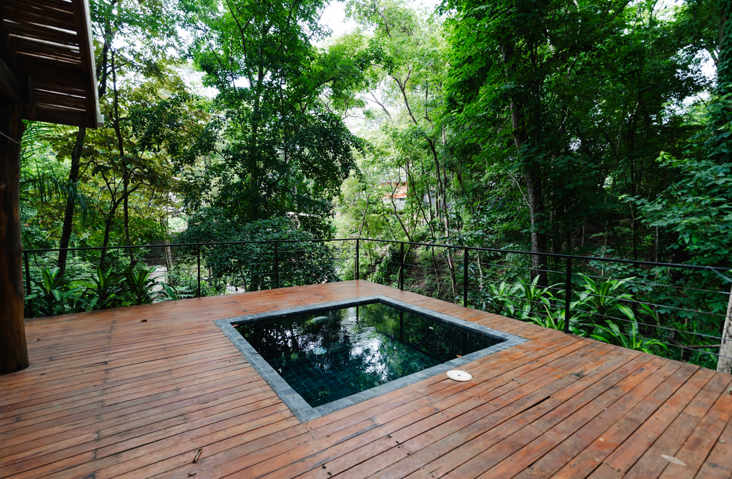 re:center | Casa Joelle